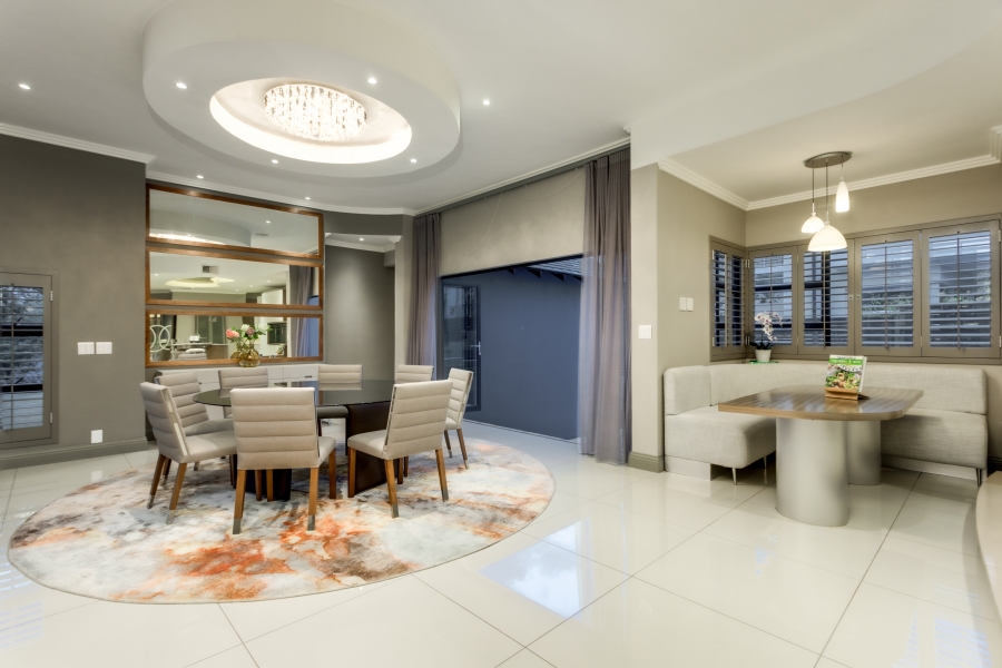 5 Bedroom Property for Sale in Helderfontein Estate Gauteng