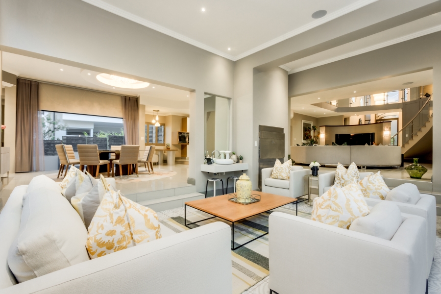 5 Bedroom Property for Sale in Helderfontein Estate Gauteng
