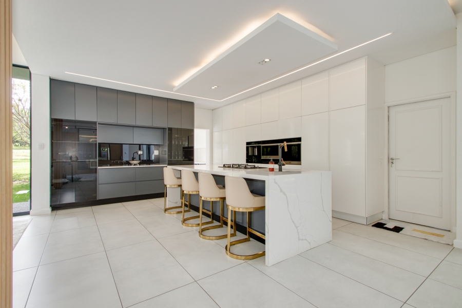 To Let 5 Bedroom Property for Rent in Steyn City Gauteng