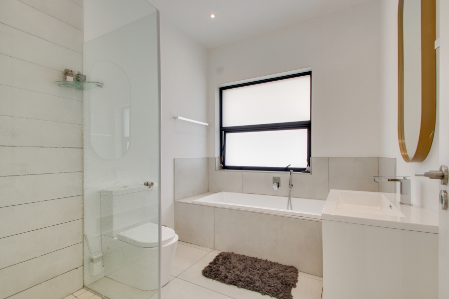 To Let 5 Bedroom Property for Rent in Steyn City Gauteng