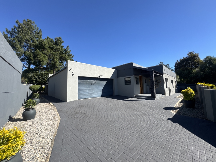 3 Bedroom Property for Sale in Paulshof Gauteng