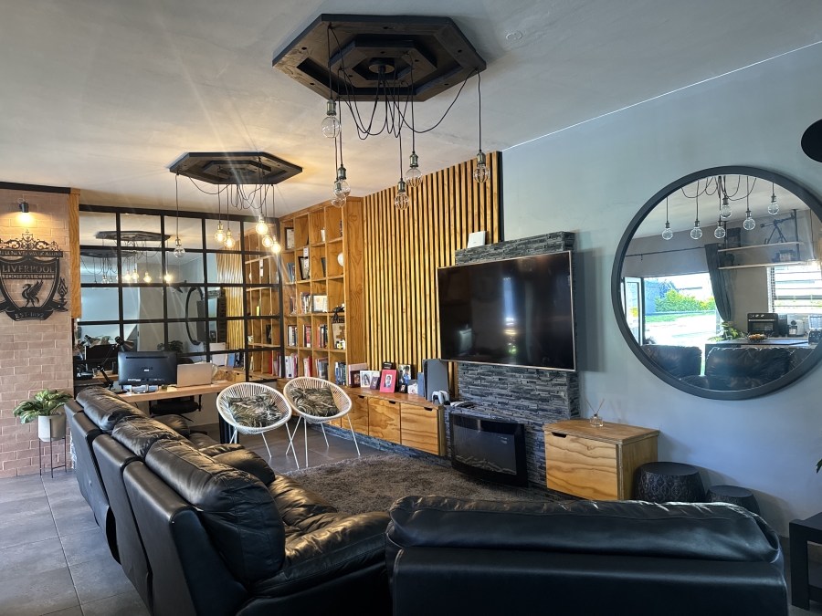 3 Bedroom Property for Sale in Paulshof Gauteng