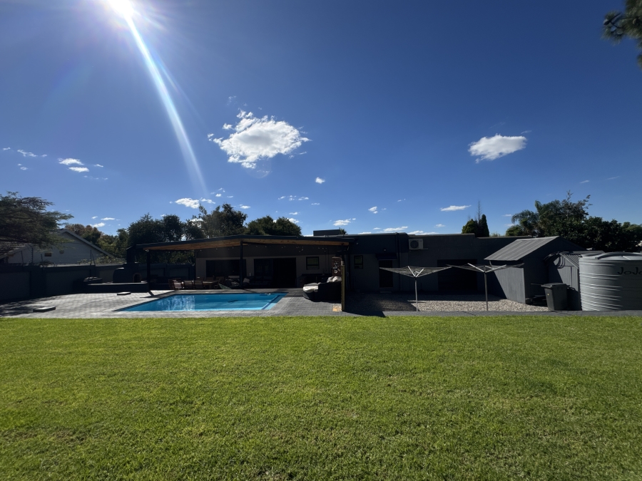 3 Bedroom Property for Sale in Paulshof Gauteng