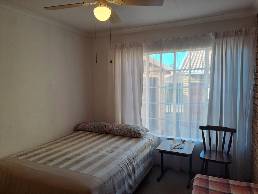 3 Bedroom Property for Sale in Noordheuwel Gauteng