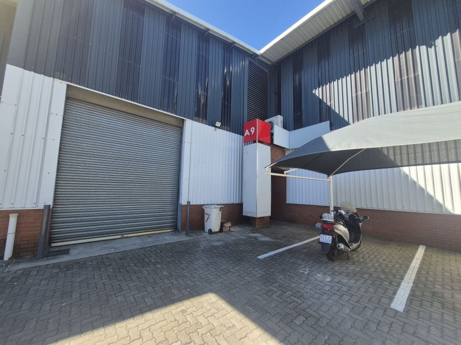 To Let Commercial Property for Rent in Meadowdale Gauteng