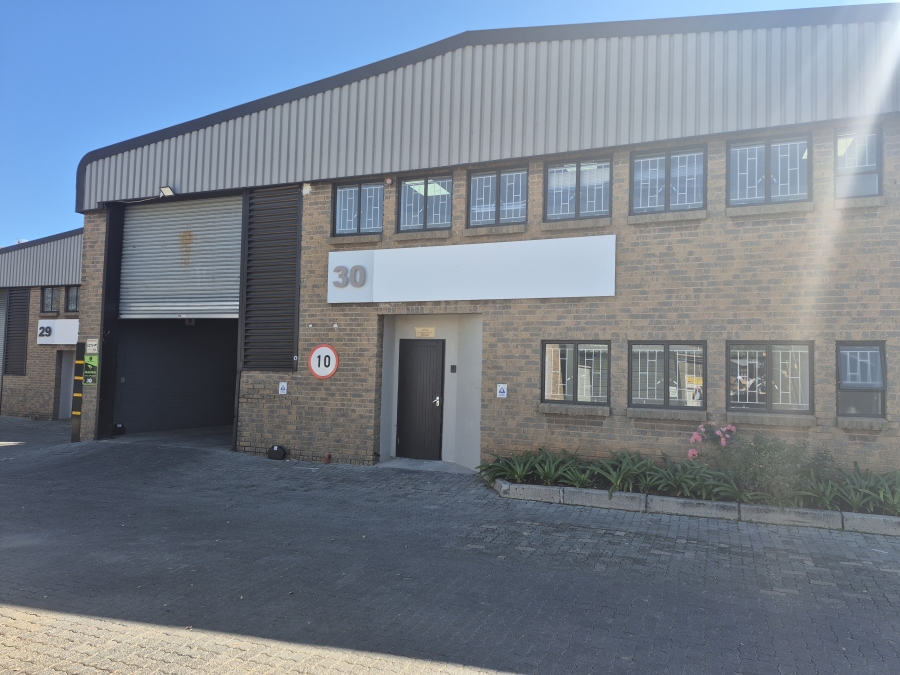 To Let Commercial Property for Rent in Meadowdale Gauteng