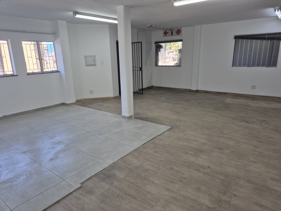 To Let Commercial Property for Rent in Meadowdale Gauteng