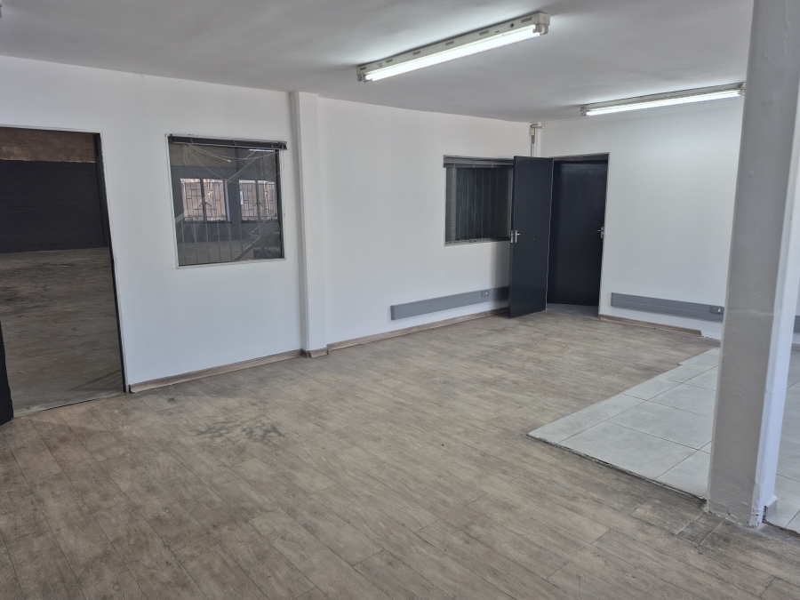 To Let Commercial Property for Rent in Meadowdale Gauteng