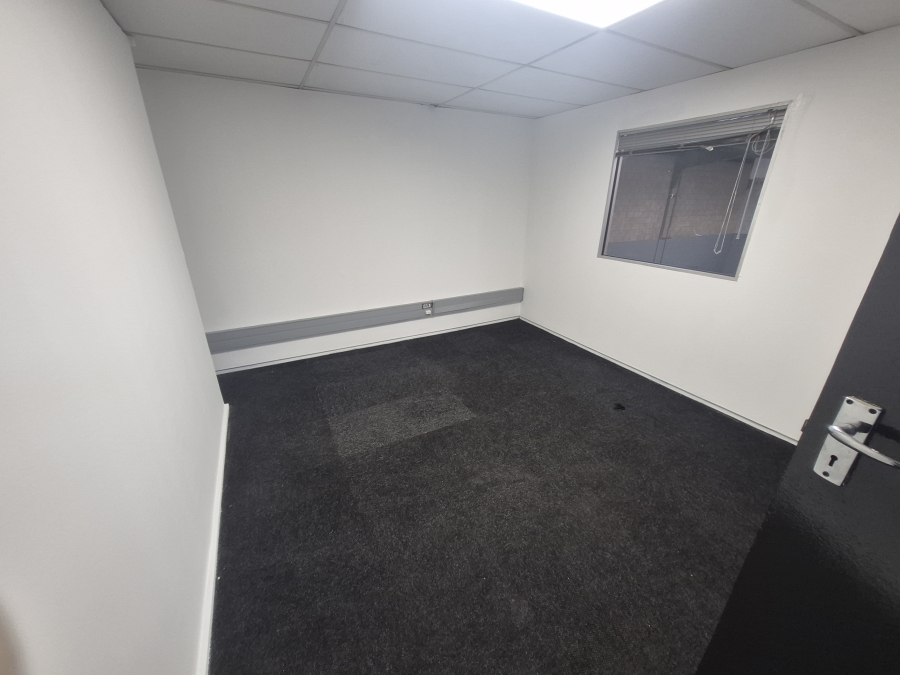 To Let Commercial Property for Rent in Meadowdale Gauteng