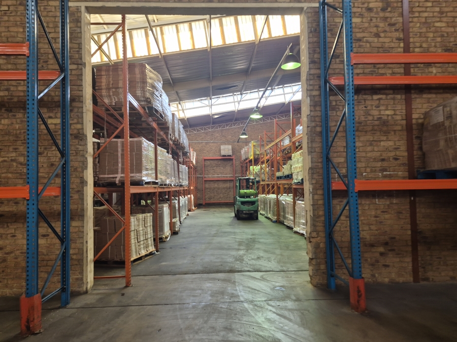 To Let Commercial Property for Rent in Meadowdale Gauteng
