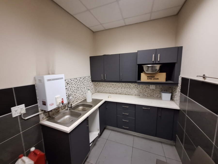 Commercial Property for Sale in Mostyn Park Gauteng