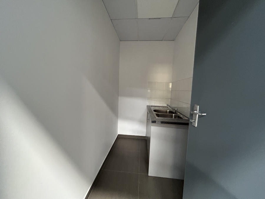 To Let Commercial Property for Rent in Isando Gauteng
