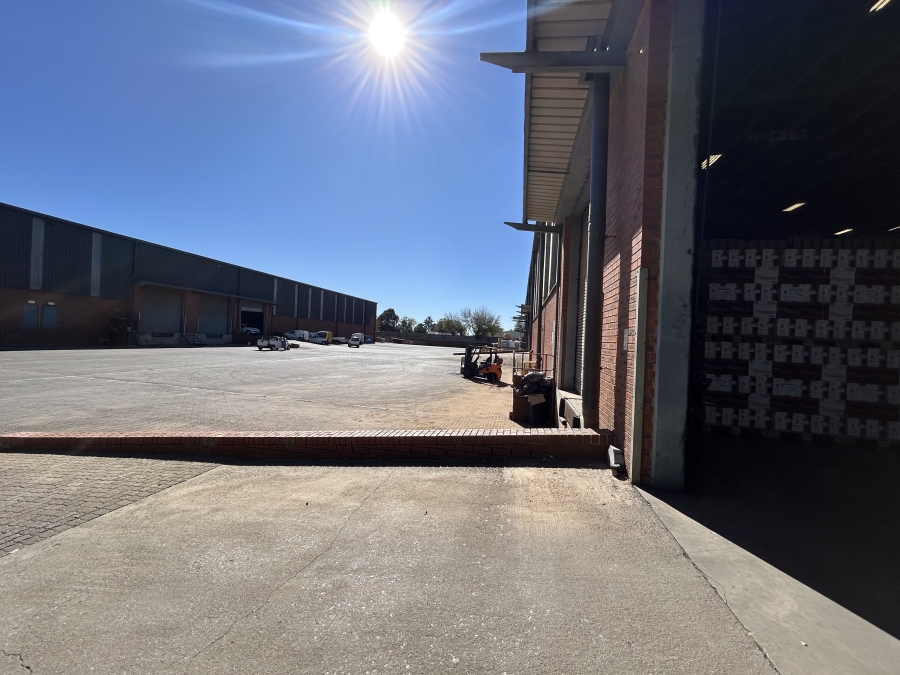 To Let Commercial Property for Rent in Pomona Gauteng