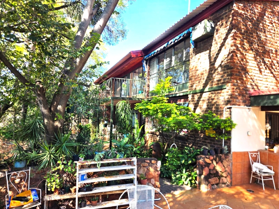 4 Bedroom Property for Sale in Pretoria North Gauteng