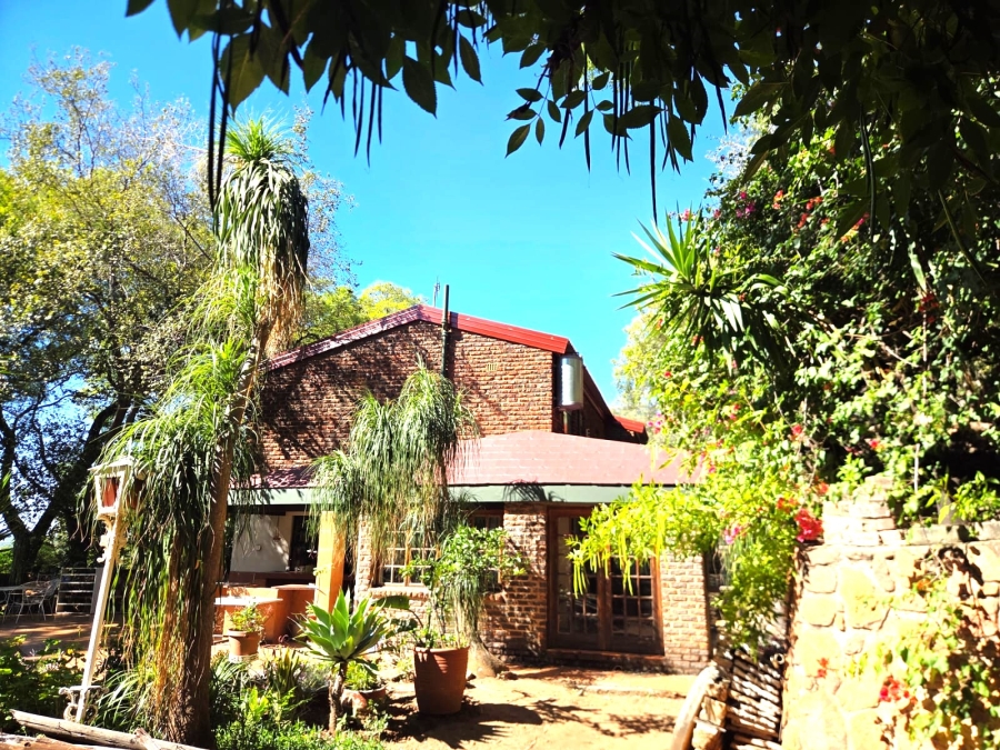 4 Bedroom Property for Sale in Pretoria North Gauteng