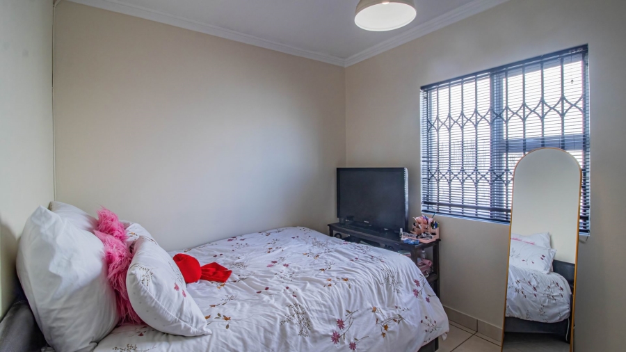2 Bedroom Property for Sale in Mayberry Park Gauteng