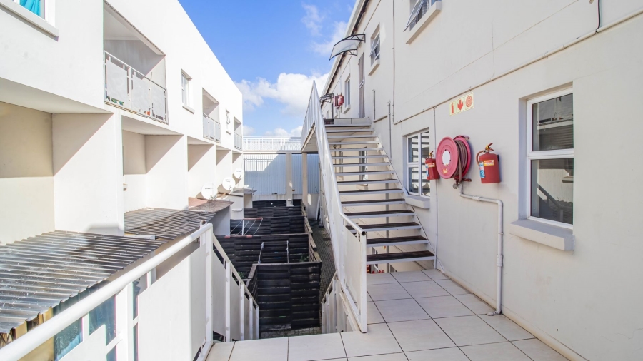 2 Bedroom Property for Sale in Mayberry Park Gauteng