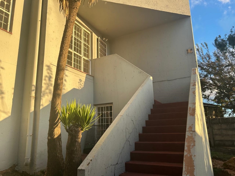 2 Bedroom Property for Sale in Ridgeway Gauteng