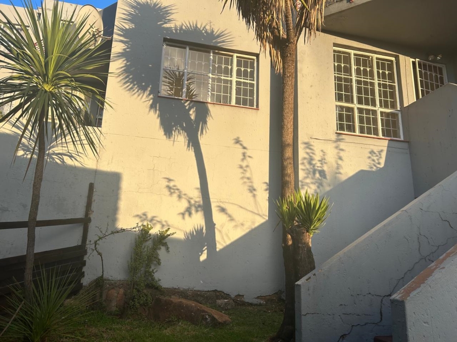 2 Bedroom Property for Sale in Ridgeway Gauteng