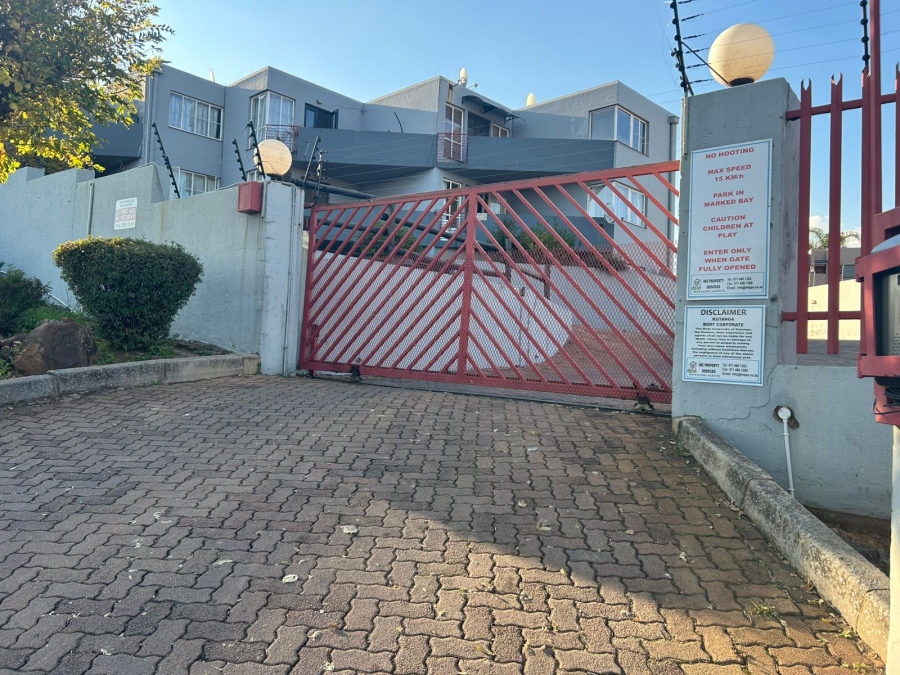 2 Bedroom Property for Sale in Ridgeway Gauteng