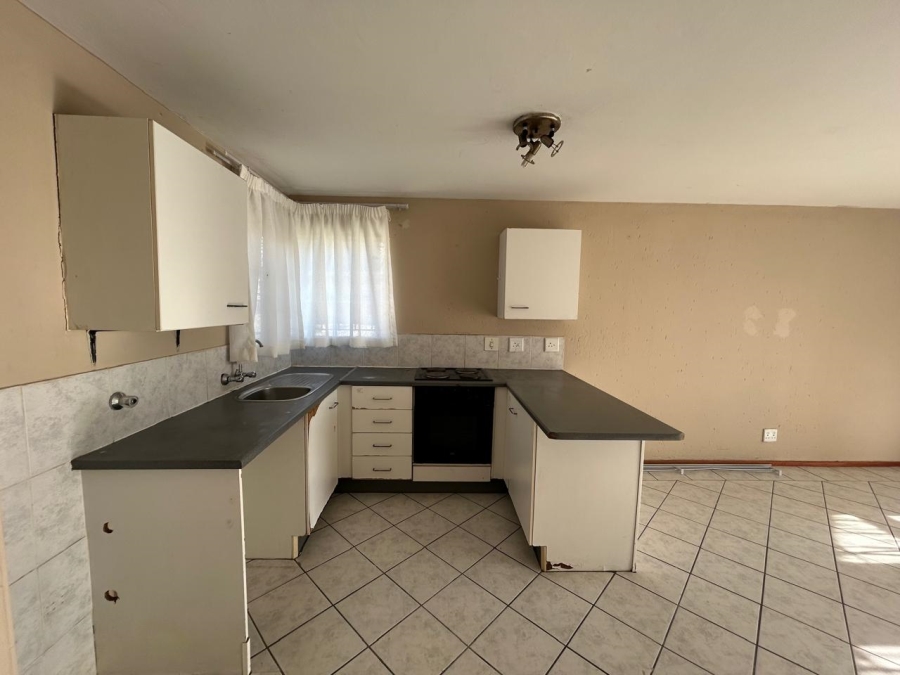 2 Bedroom Property for Sale in Ridgeway Gauteng