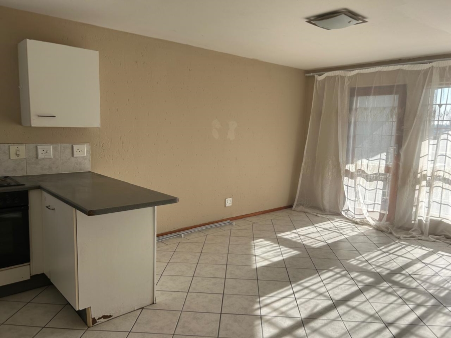 2 Bedroom Property for Sale in Ridgeway Gauteng