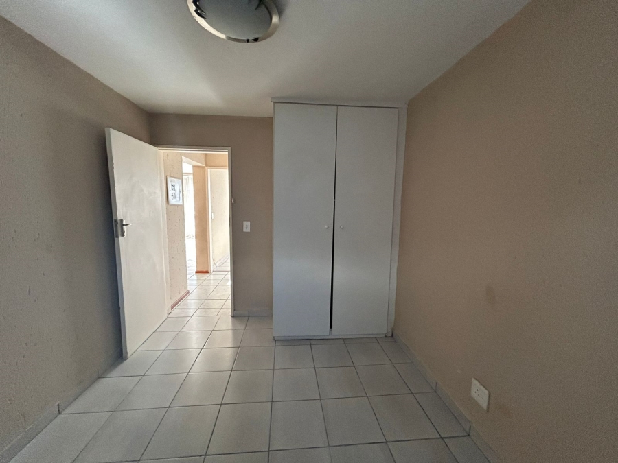 2 Bedroom Property for Sale in Ridgeway Gauteng