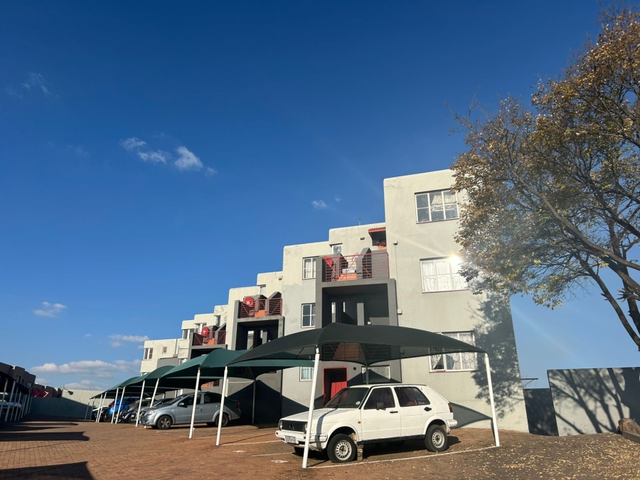 2 Bedroom Property for Sale in Ridgeway Gauteng