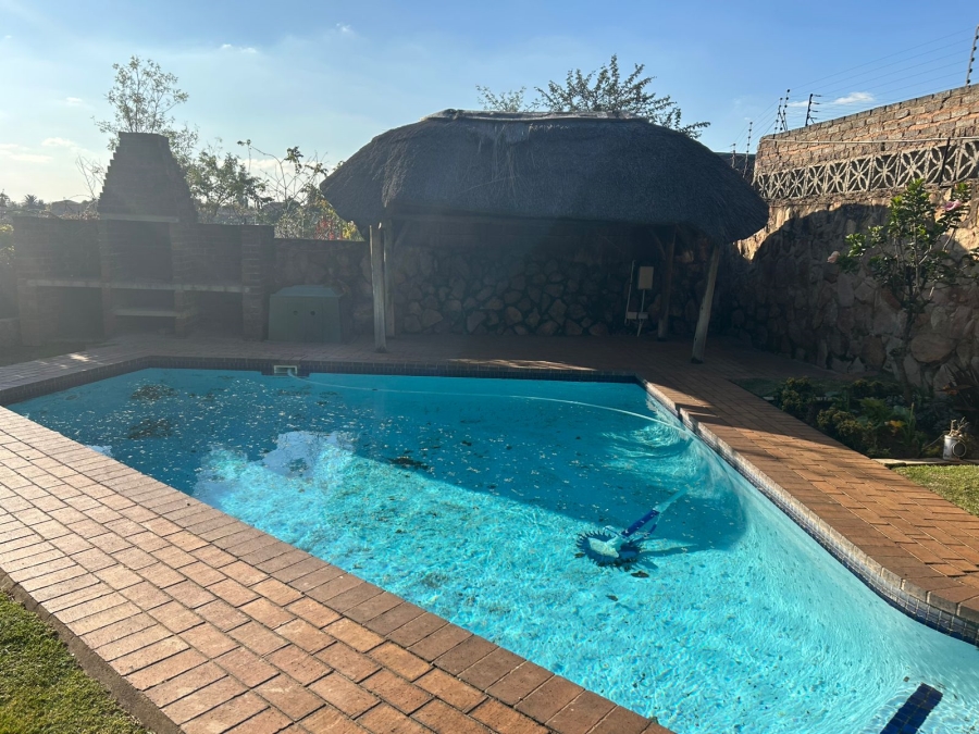2 Bedroom Property for Sale in Ridgeway Gauteng
