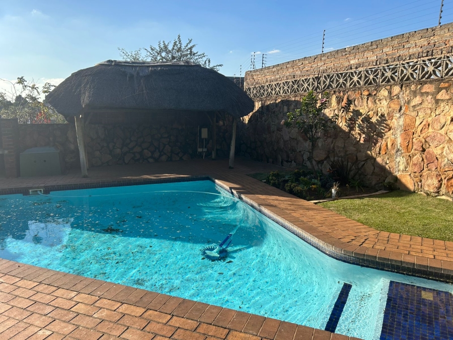 2 Bedroom Property for Sale in Ridgeway Gauteng