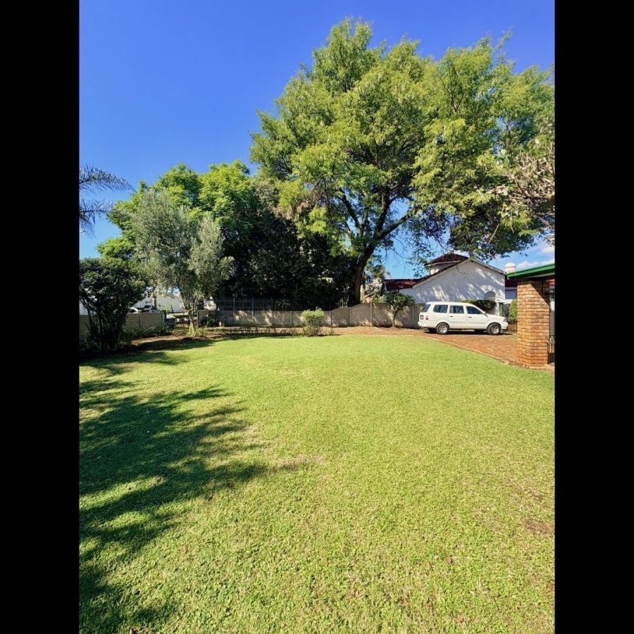 5 Bedroom Property for Sale in Christoburg Gauteng