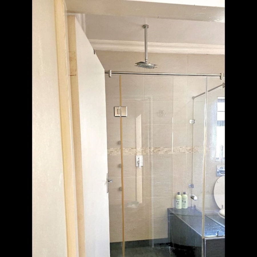 5 Bedroom Property for Sale in Christoburg Gauteng