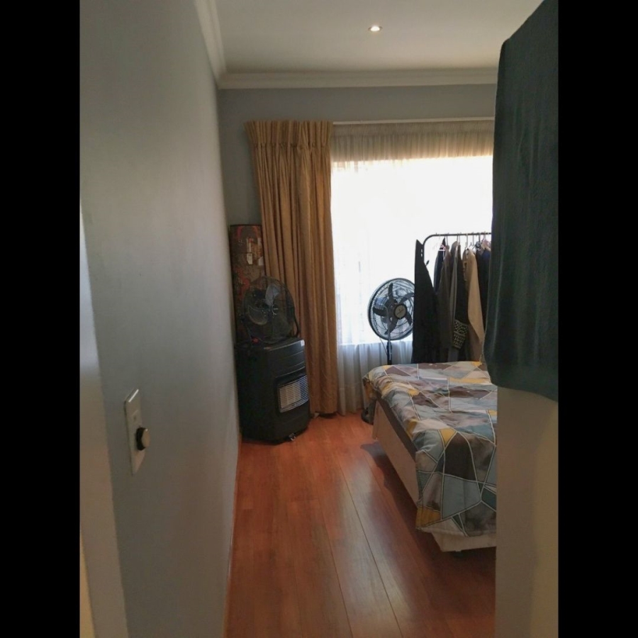 5 Bedroom Property for Sale in Christoburg Gauteng