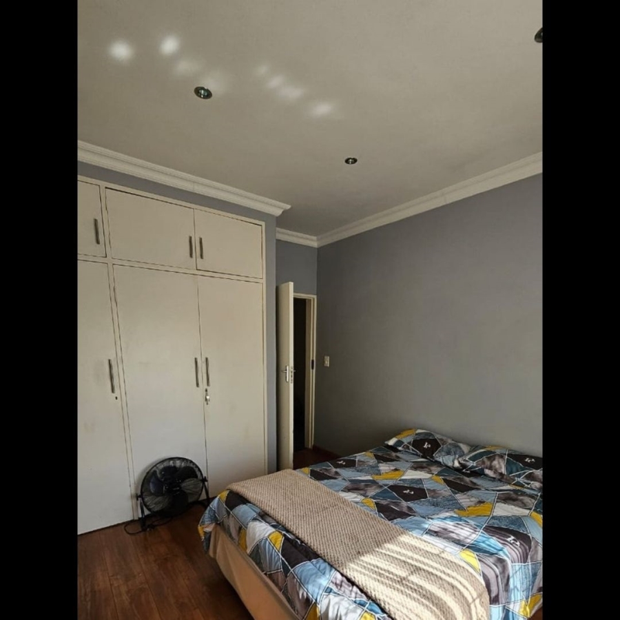 5 Bedroom Property for Sale in Christoburg Gauteng