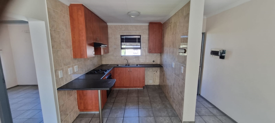 To Let 2 Bedroom Property for Rent in Parkrand Gauteng