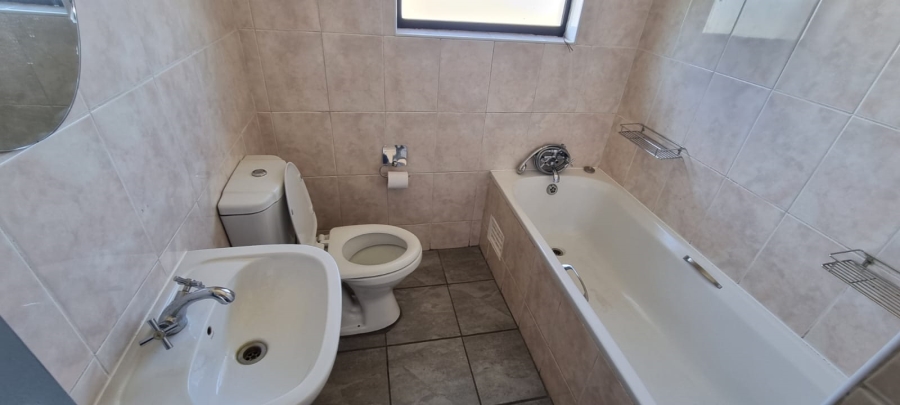 To Let 2 Bedroom Property for Rent in Parkrand Gauteng