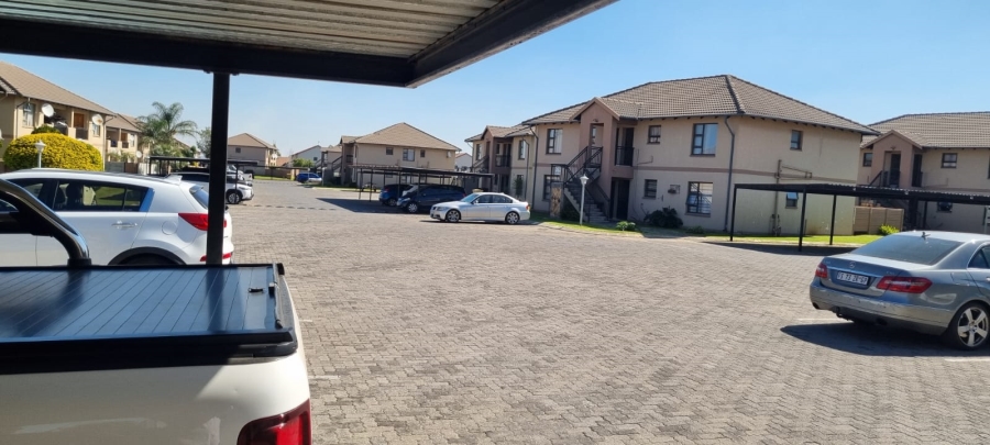 To Let 2 Bedroom Property for Rent in Parkrand Gauteng