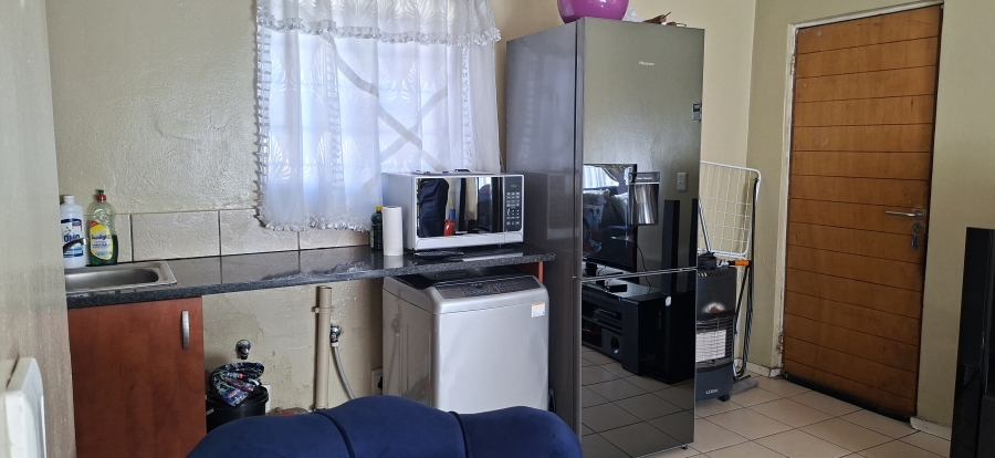 1 Bedroom Property for Sale in Esther Park Gauteng