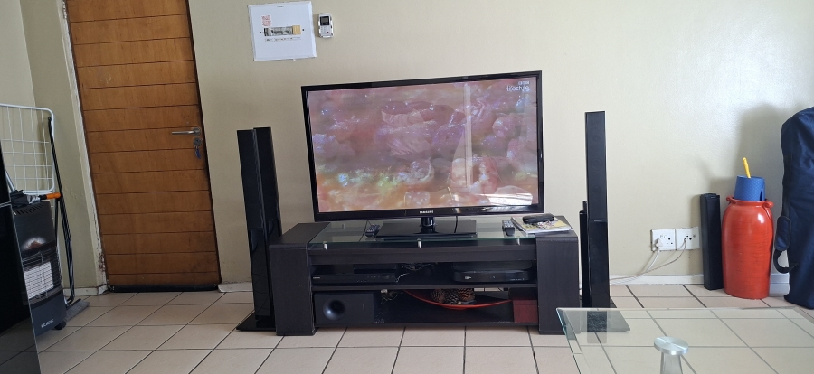 1 Bedroom Property for Sale in Esther Park Gauteng