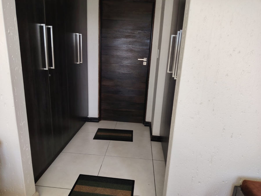 4 Bedroom Property for Sale in Bartlett Gauteng