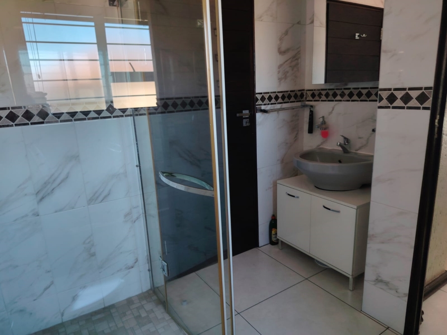 4 Bedroom Property for Sale in Bartlett Gauteng