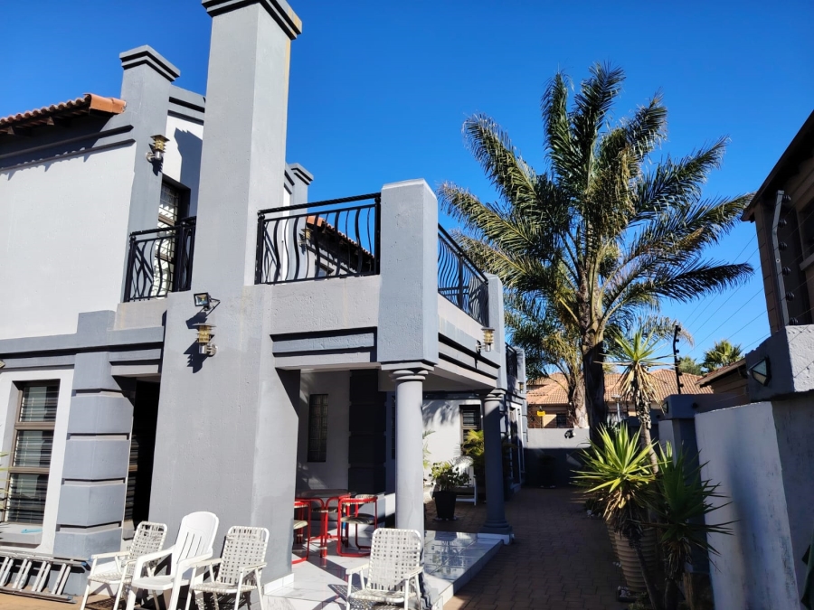 4 Bedroom Property for Sale in Bartlett Gauteng