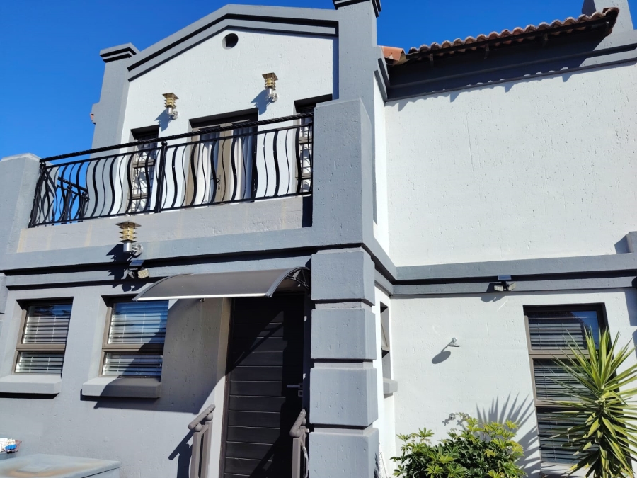 4 Bedroom Property for Sale in Bartlett Gauteng
