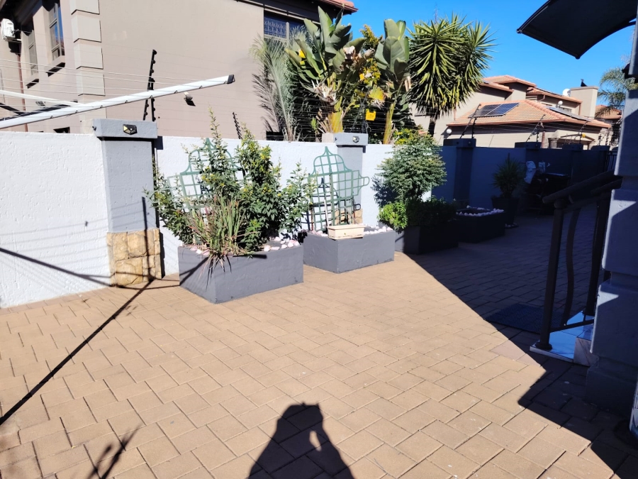 4 Bedroom Property for Sale in Bartlett Gauteng
