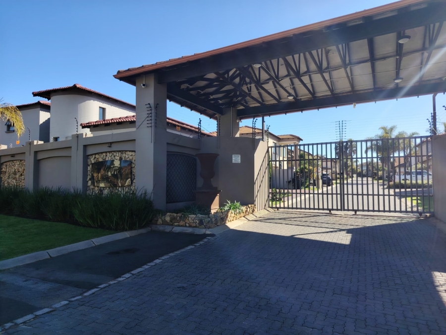 4 Bedroom Property for Sale in Bartlett Gauteng
