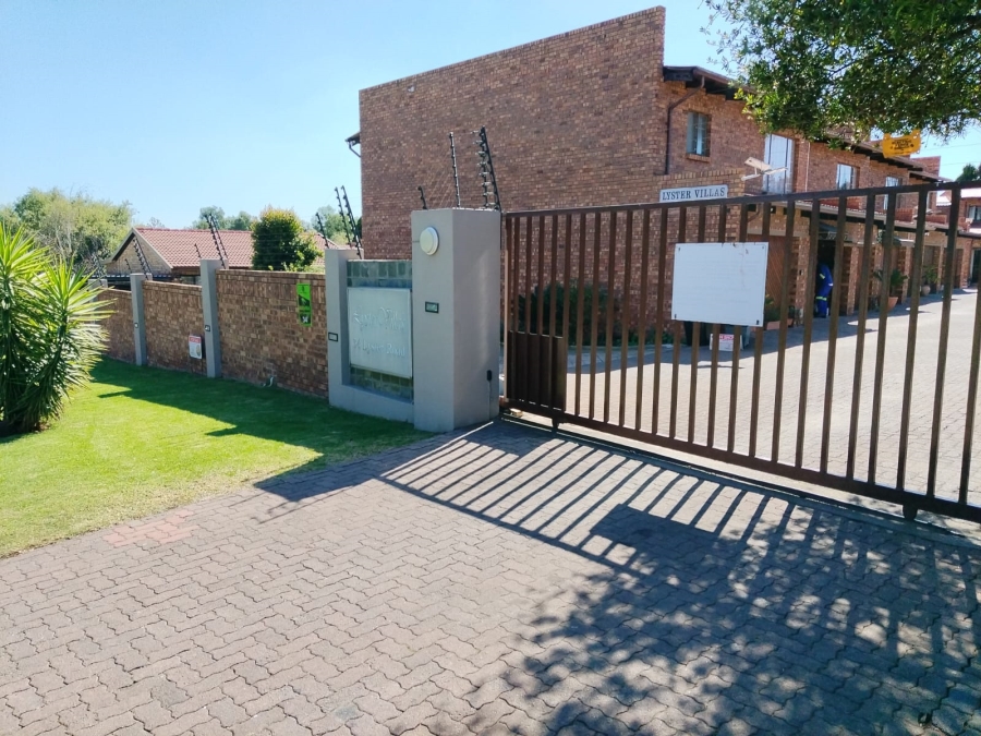 2 Bedroom Property for Sale in Croydon Gauteng