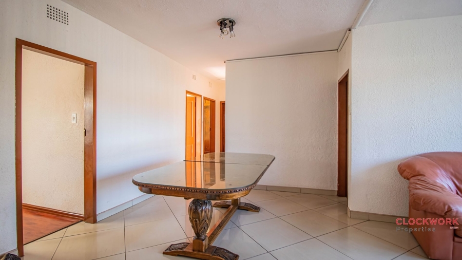 7 Bedroom Property for Sale in Actonville Gauteng