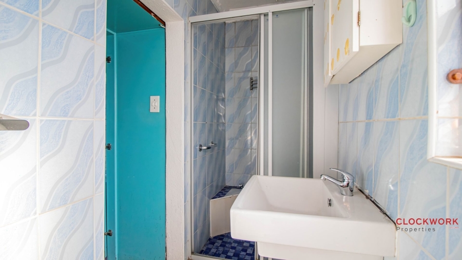 7 Bedroom Property for Sale in Actonville Gauteng