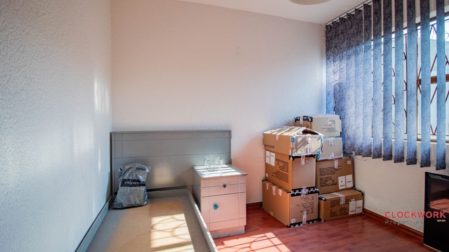 7 Bedroom Property for Sale in Actonville Gauteng