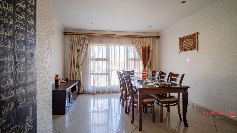 7 Bedroom Property for Sale in Actonville Gauteng